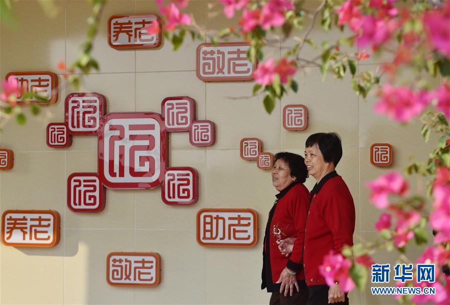 （新华全媒头条·壮阔东方潮　奋进新时期——庆祝鼎新盛开40年·图文互动）（9）敢为全国先 爱拼才会赢——“晋江经验”启迪录 